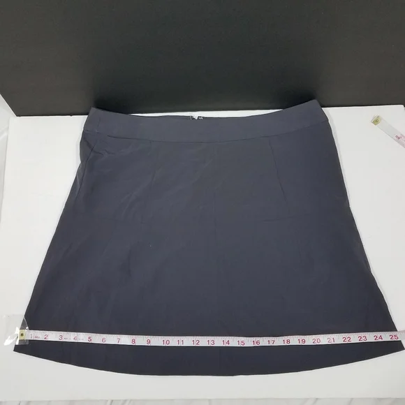 Oxford Golf Irongate Gray Skort 10 NWT - Picture 7 of 9